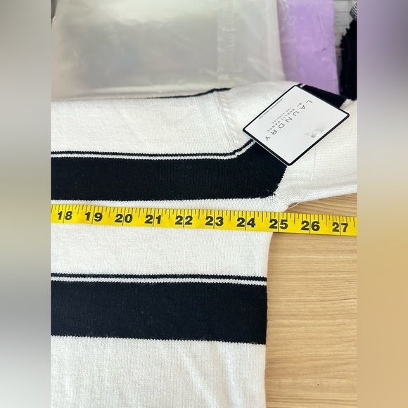 NWT Laundry By Shelli Segal Oversized Turtle Neck Stripe Print Sweater Sz M - Picture 9 of 11